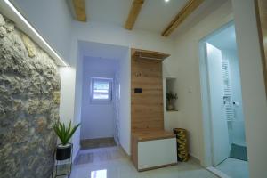 Kúpeľňa v ubytovaní Apartment Ispod ure + 36 fotografií