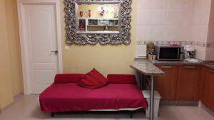 Zdjęcie z galerii obiektu Apartamento de 2 habitaciones en Fuengirola Málaga w mieście Fuengirola