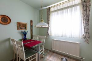 Fotografia z galérie ubytovania Wohnung in Zentrumsnähe beim Hauptbahnhof (100 m2) vo Viedni
