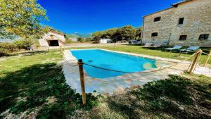 Kép Exclusive Pool-open All Year-spoleto Biofarm-slps 8-village shops, bar1 km 4 szállásáról Poretában a galériában
