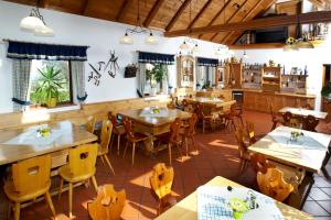 Restaurace v ubytování Weingut Pugl