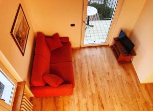 A seating area at Bikeapartments Appartamenti Laura & Jasmin
