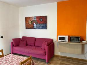 A seating area at Bikeapartments Appartamenti Laura & Jasmin