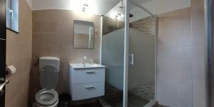 Ένα μπάνιο στο Carla's place Ap 2