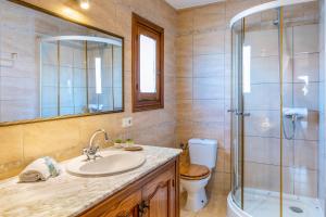 Koupelna v ubytování Casa Rosalia