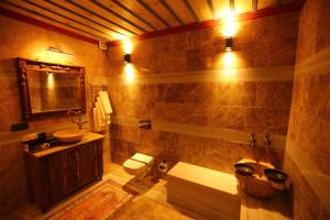 Koupelna v ubytování Akritis Cappadocia House
