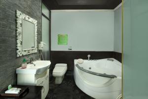 Vannituba majutusasutuses Negara Hotel - CHSE Certified