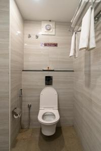 Koupelna v ubytování Hotel Dasya - Formerly Nice Stay The Business Hotel + 20 fotografií