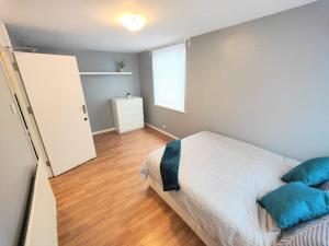 Bright 2 bed flat in Bethnal green