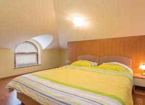 Krevet ili kreveti u jedinici u okviru objekta Apartments house Villa Teuta close to the sea
