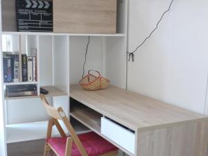 Beach - a modern studio flat in central Nice
