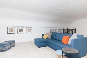 Et opholdsområde på Edinburgh Deluxe Duplex with Garage