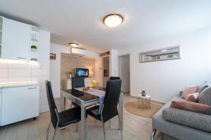 Kuchyň nebo kuchyňský kout v ubytování Marjan Apartment
