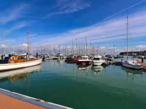 Gallery image of Pilgrims Loft in Ventnor