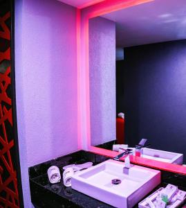Gallery image of HOTEL PASSION SECRETS VILLAS AND SUITES in Toluca