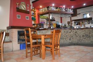 Restaurace v ubytování Hotel Rural Val Dos Pigarros