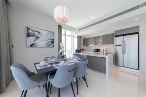 Fotografie z fotogalerie ubytování EDEN'S Homes & Villas - Sunrise Bay Emaar Beachfront v Dubaji