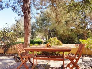 Φωτογραφία από το άλμπουμ του Le Pintadas - Appartamenti con veranda a 150 mt dal mare σε Cala Liberotto