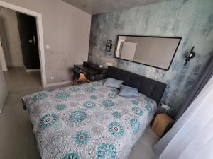Posteľ alebo postele v izbe v ubytovaní M&K Apartament Bałtyk - Sobieszewo - Wyspa Sobieszewska