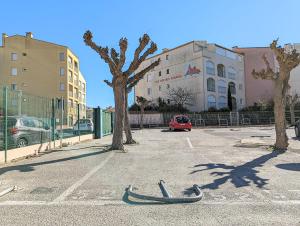 Foto da galeria de Appartement rénové avec parking privatif ,à 2min de la plage em Cap d'Agde