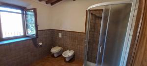 Koupelna v ubytování Agriturismo La Quiete