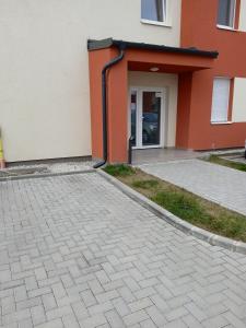 Budova, v ktorej sa apartmán nachádza