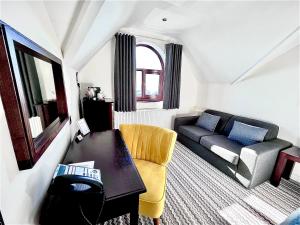 Гостиная зона в Mode Hotel St Annes