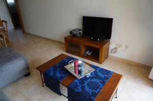 Telewizja i/lub zestaw kina domowego w obiekcie Apartamento Alcoy