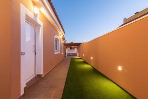 Kép VILLA CAYETANA szállásáról Caleta De Fustéban a galériában
