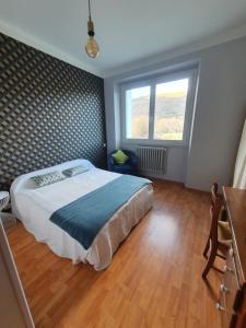 Postel nebo postele na pokoji v ubytování Chambre privée du Majestic