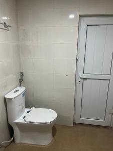 Un baño de Hotel Olympus Pokhara