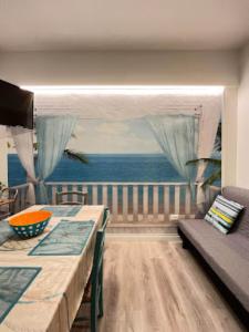 Foto dalla galleria di Nice and Easy Apartment a Pietra Ligure