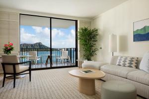 Posezení v ubytování Halekulani - NO RESORT FEE