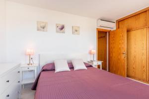 Postel nebo postele na pokoji v ubytování Altea Top Quality Duplex-home