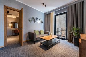 A seating area at Barnovi Boutique Hotel