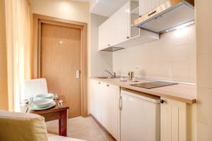 Köök või kööginurk majutusasutuses Top Floor Navona
