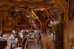 Restaurace v ubytování Hotel Alexander