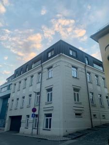 Budova, v ktorej sa apartmán nachádza