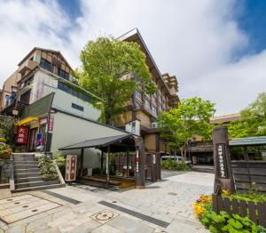 傳統日式旅館所在的建築