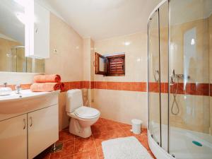 Kúpeľňa v ubytovaní Charming 2-Bed Apartment
