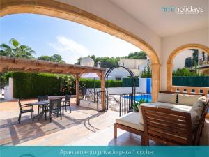 Bazén v ubytování Villa Katy - HMR Holidays nebo v jeho okolí