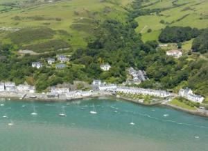 Ett flygfoto av The Old Stables Aberdyfi apartment 3