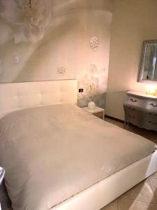 A bed or beds in a room at Molino Apartments
