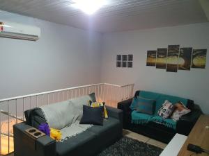 Sobrado familiar Barbacena的休息区