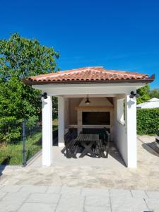 Fotografie z fotogalerie ubytování Villa Lukas v destinaci Sukošan