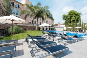 The swimming pool at or close to Isla Mallorca & Spa