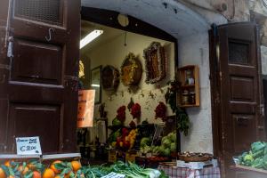 Supermarket nebo jiné obchody v  bed and breakfast nebo okolí