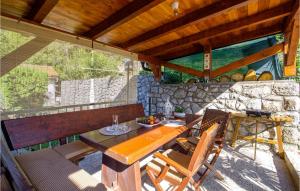 Balkón nebo terasa v ubytování 4 Bedroom Nice Apartment In Opatija + 25 fotografií