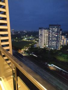 Balkón nebo terasa v ubytování Apartemen Scandinavian 20m dengan 1 Kamar Tidur dan 1 Kamar Mandi di BSD Sky House BSD