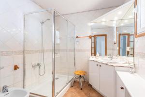 A bathroom at Ana House Még 32 kép